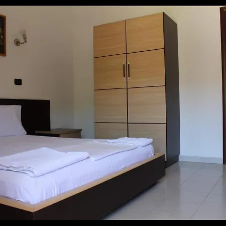 Colosseo 3* Vlorë